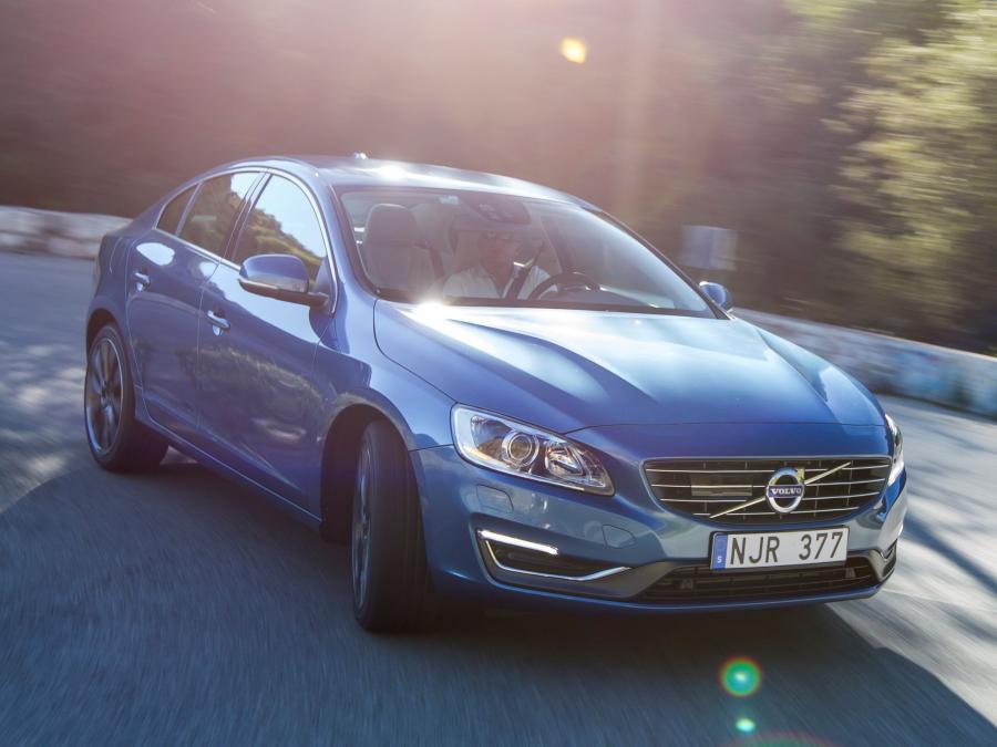  Volvo S60 T6 2013 года  (фото 14 из 17)